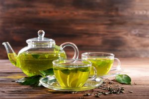 Difference Between Green Tea And Black Tea? Which Has More Benefits?